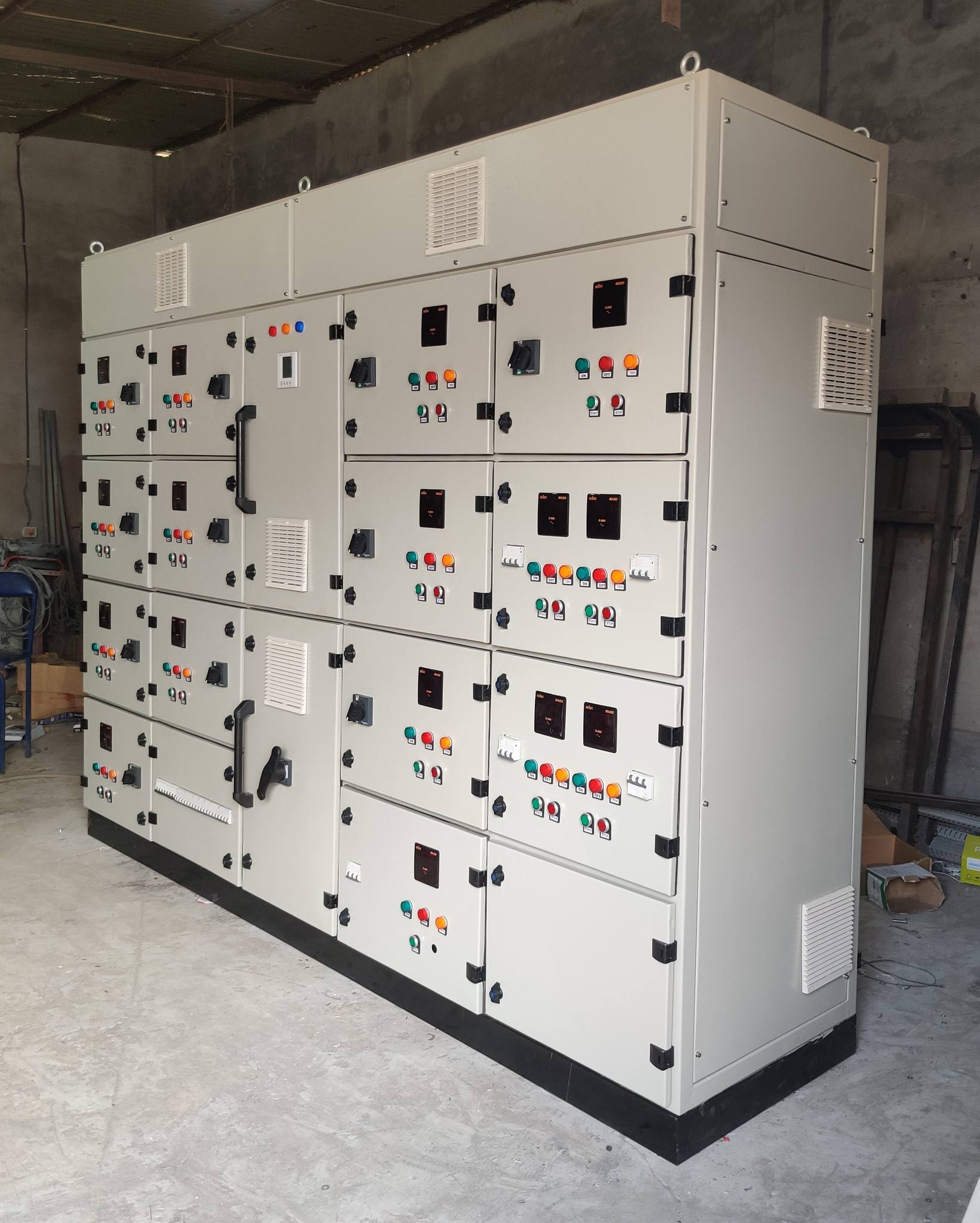 Manufacturing  Switchgear Panel Solution
